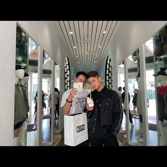 Meet your Posher, Peizhang - Picture 1 of 1